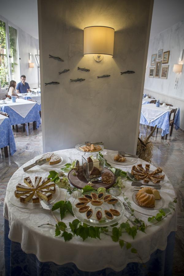 Hotel La Colonnina Monterosso al Mare Extérieur photo